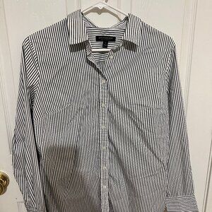 Banana Republic Women's Striped Blouse - Size 8 - Riley Tailored Fit